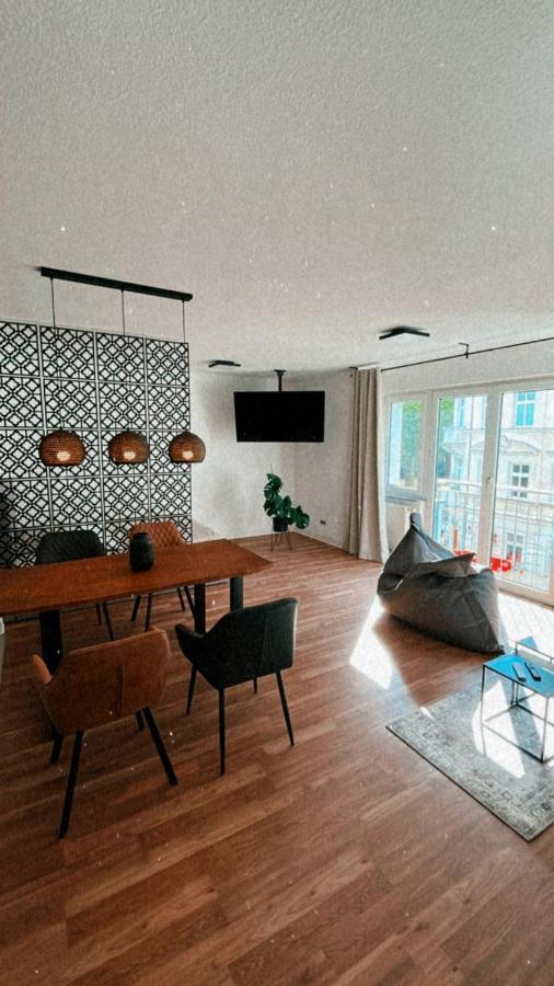 Schoene, Neu Sanierte Unterkunft In Belebter Region Apartment Лайпциг Екстериор снимка