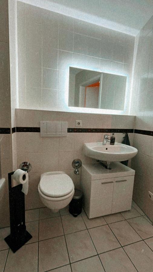 Schoene, Neu Sanierte Unterkunft In Belebter Region Apartment Лайпциг Екстериор снимка
